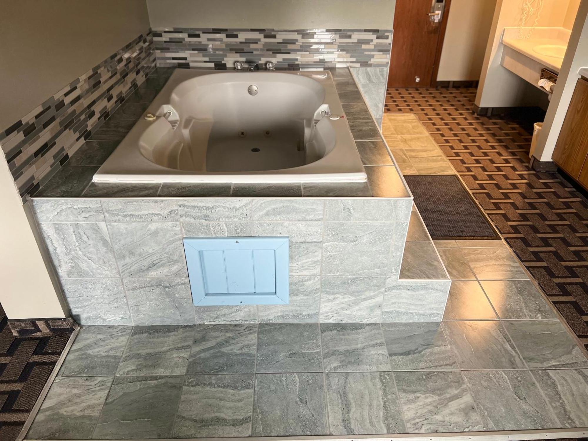 Sky Lodge Inn & Suites - Delavan Εξωτερικό φωτογραφία